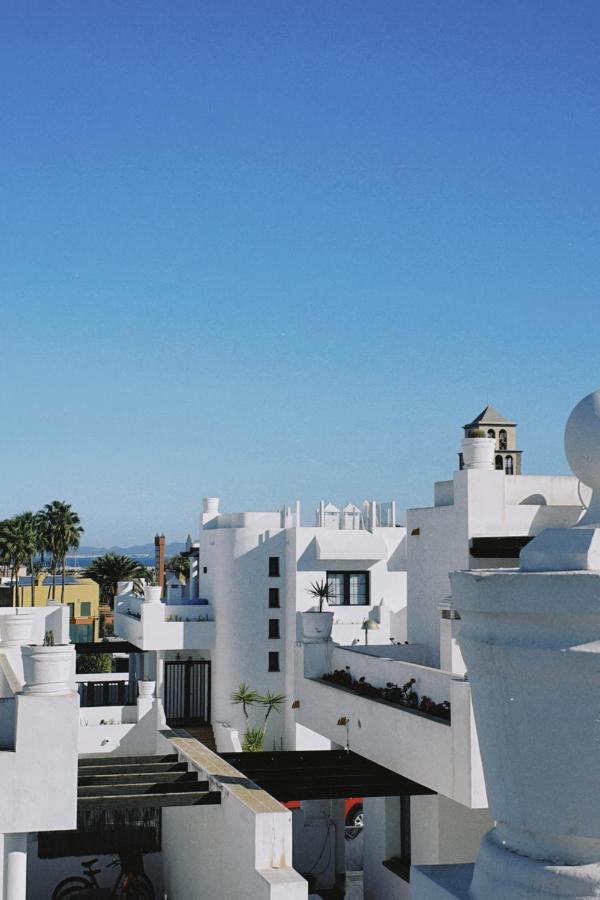 Coco Surfhouse - Coworking Coliving Hotel Corralejo Buitenkant foto